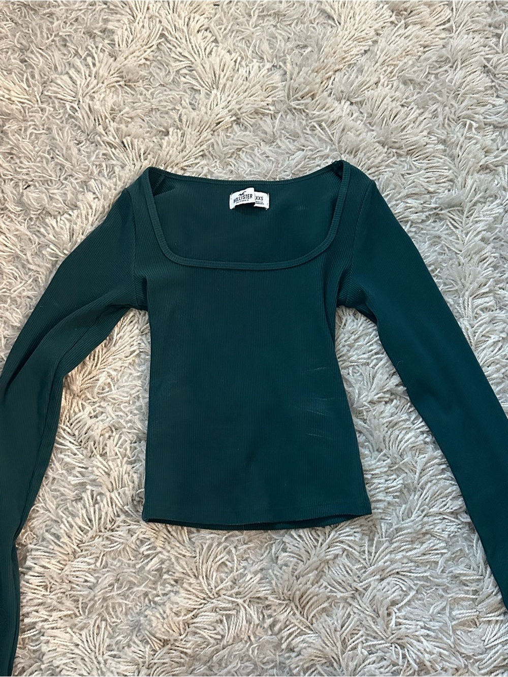 Green cropped long sleeve